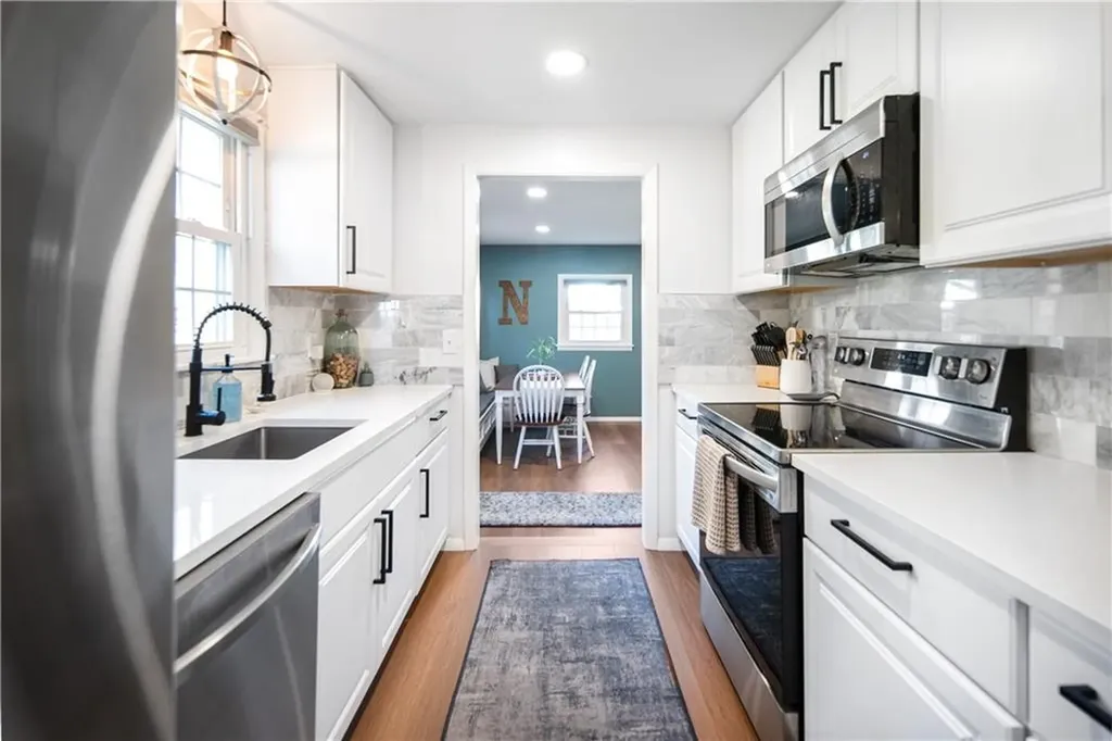 135 Fairview Avenue Cumberland RI 02864