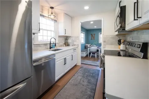 135 Fairview Avenue Cumberland RI 02864