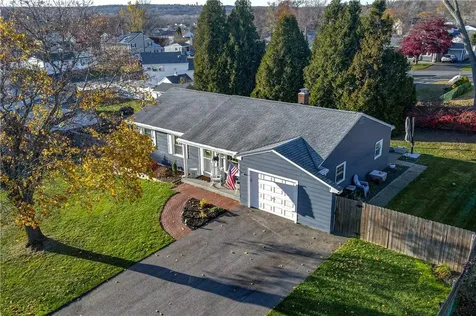 135 Fairview Avenue Cumberland RI 02864