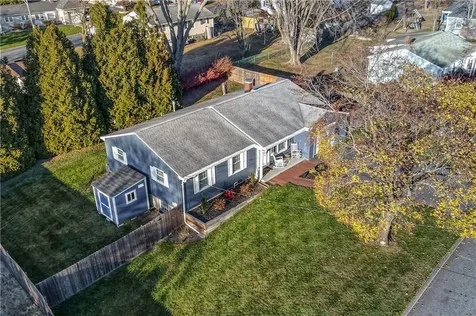 135 Fairview Avenue Cumberland RI 02864