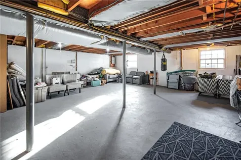 135 Fairview Avenue Cumberland RI 02864