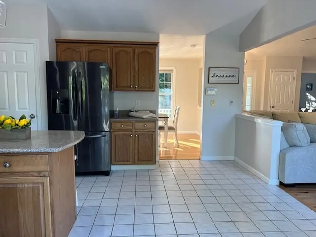 65 Carriage Trail Middletown RI 02842