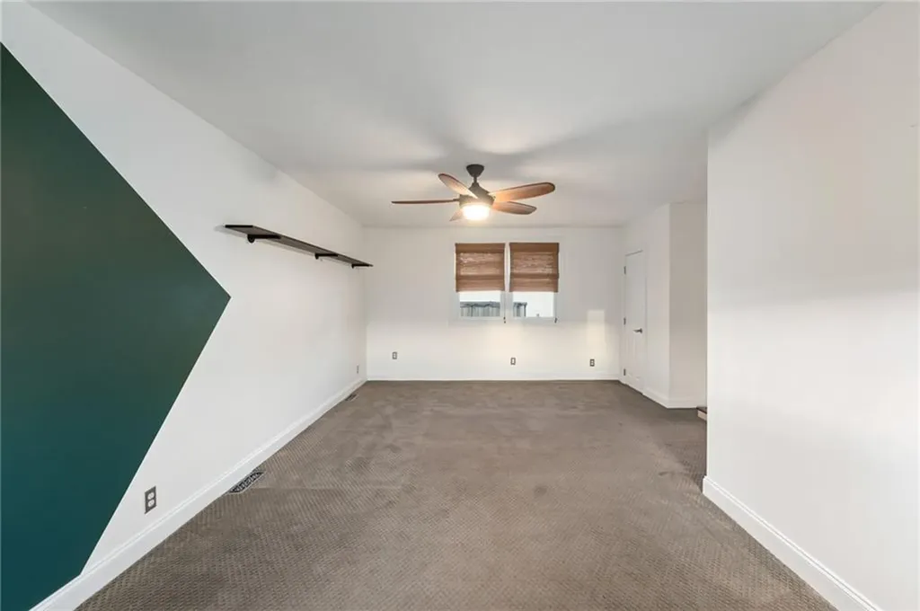 69 Hilton Road Warwick RI 02889