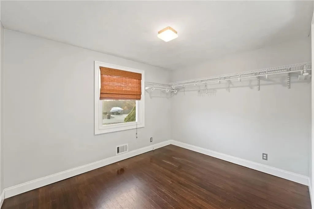 69 Hilton Road Warwick RI 02889