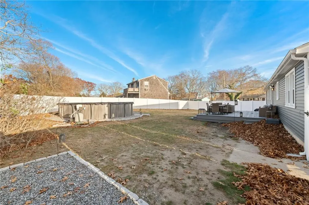69 Hilton Road Warwick RI 02889