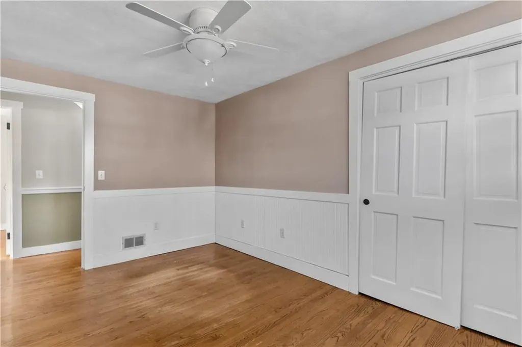 61 Kerri Lyn Road Warwick RI 02889