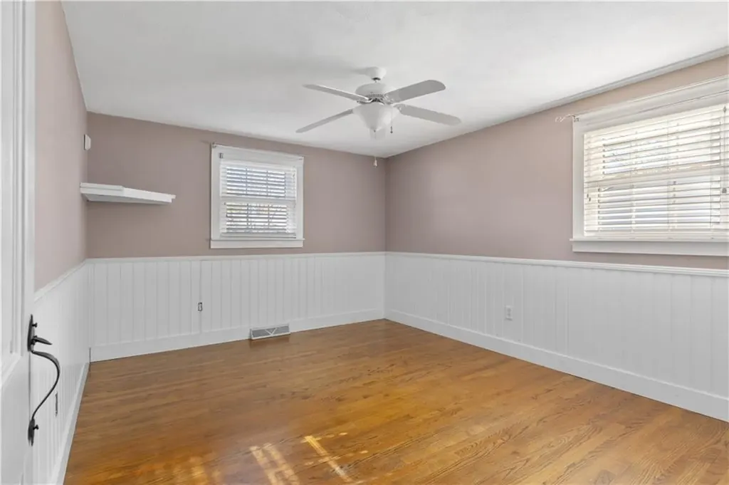 61 Kerri Lyn Road Warwick RI 02889
