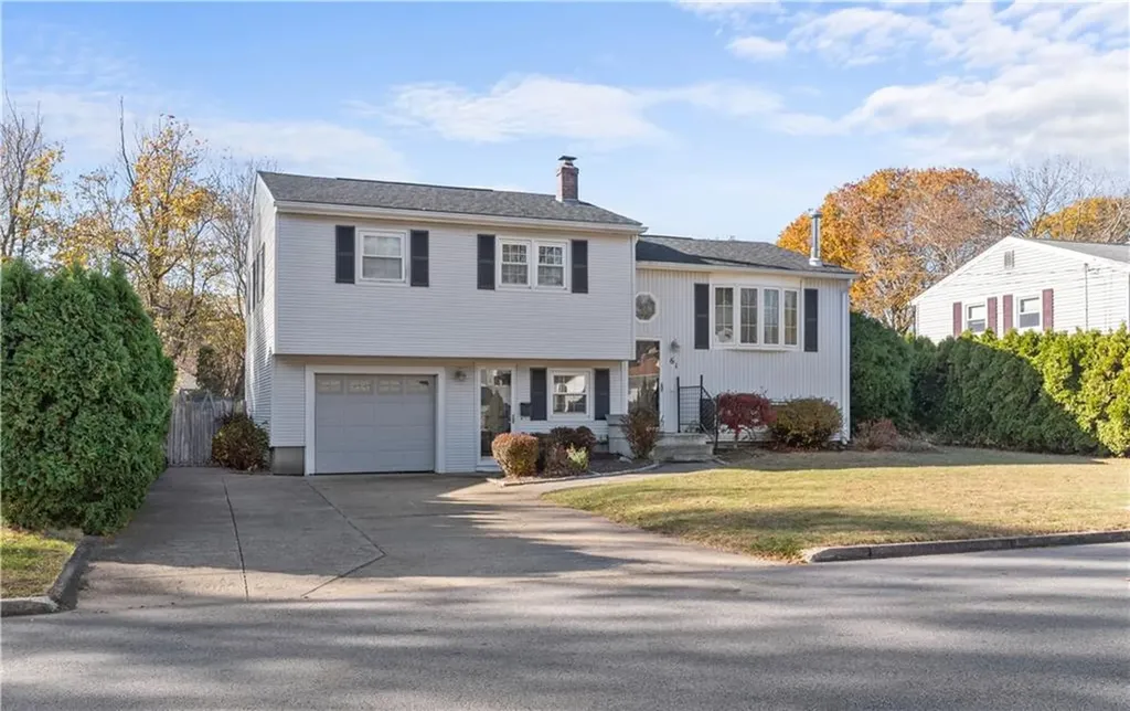 61 Kerri Lyn Road Warwick RI 02889