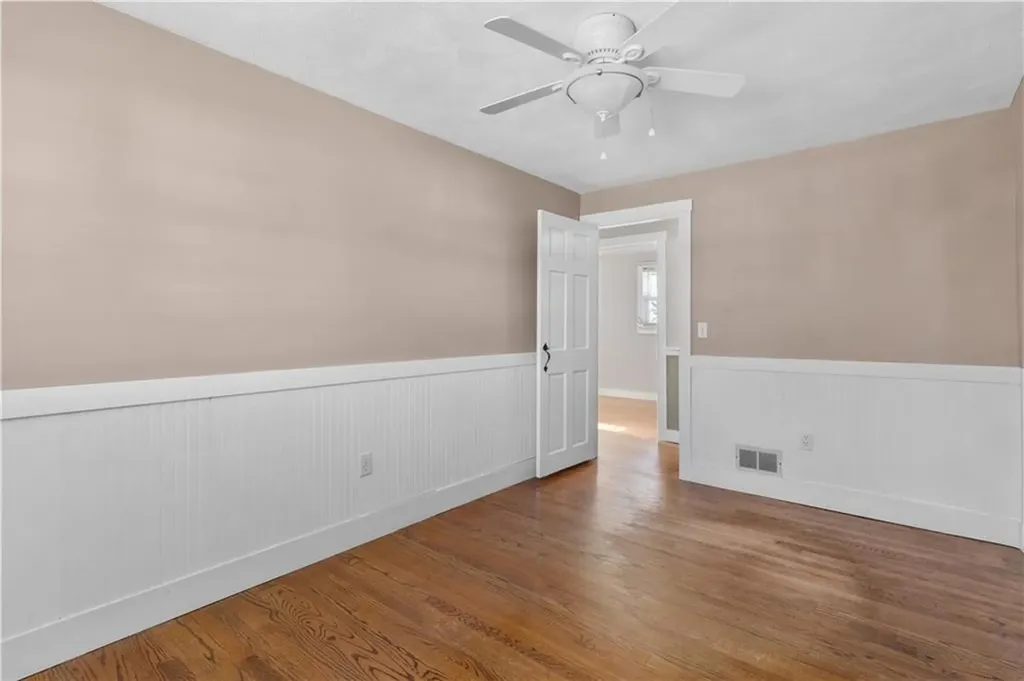61 Kerri Lyn Road Warwick RI 02889