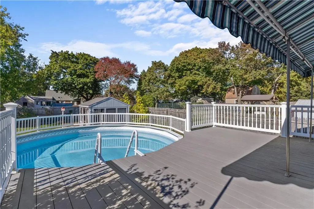 61 Kerri Lyn Road Warwick RI 02889