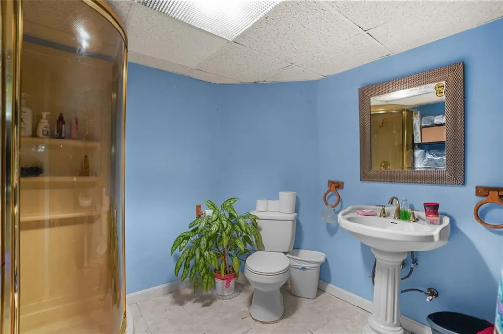 216 Wendell Street Providence RI 02909