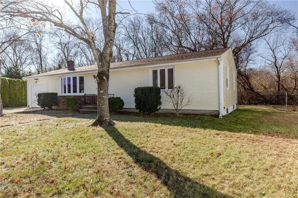 192 Burdick Drive Cranston RI 02920