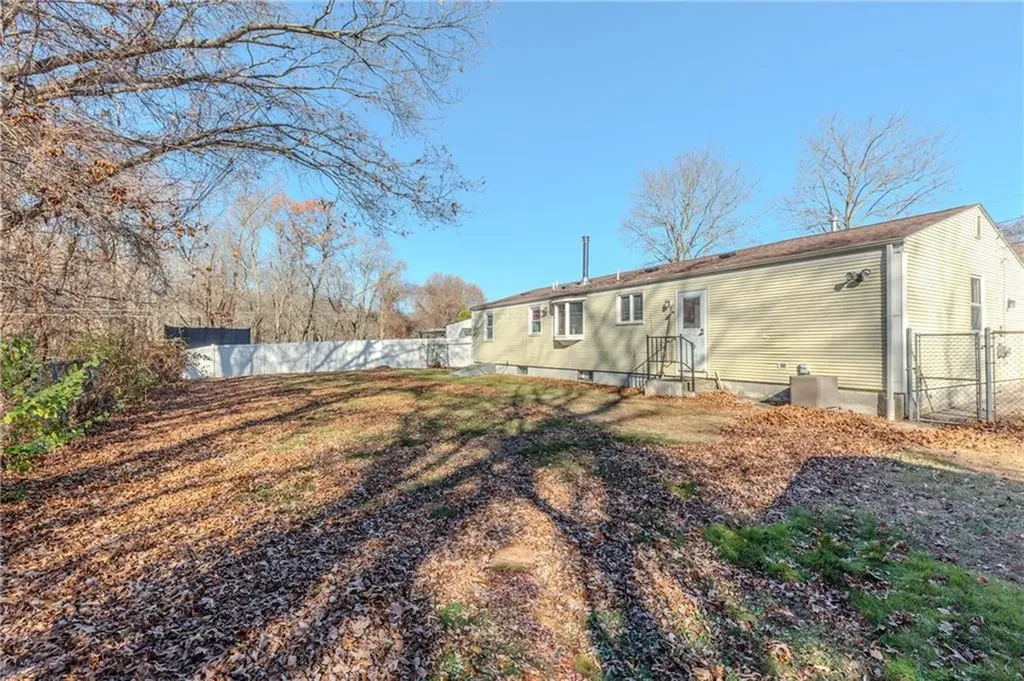 192 Burdick Drive Cranston RI 02920