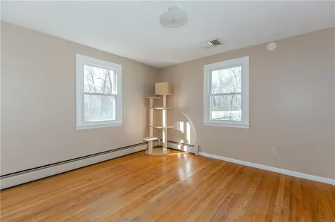 192 Burdick Drive Cranston RI 02920