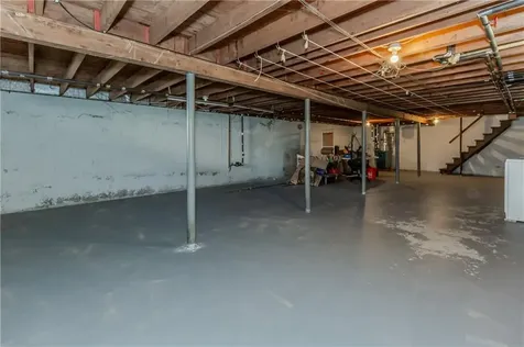 192 Burdick Drive Cranston RI 02920