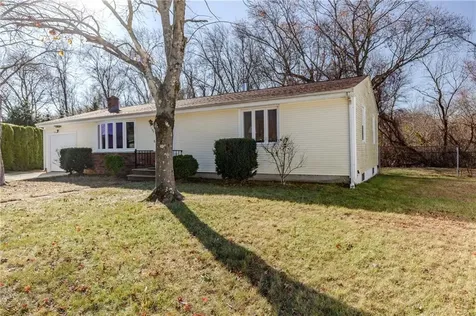 192 Burdick Drive Cranston RI 02920