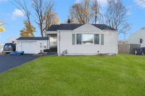 70 Vanderbilt Road Warwick RI 02886