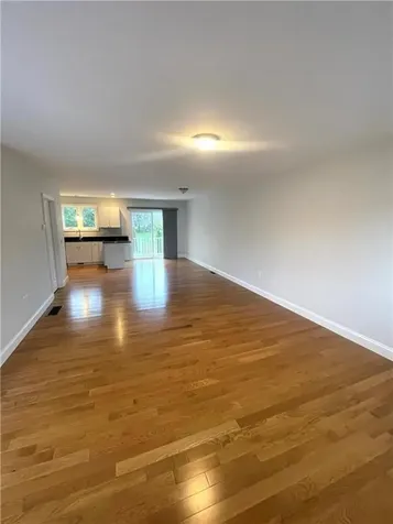 34 Seafare Lane Portsmouth RI 02871