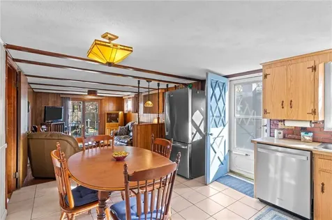 21 Riverside Avenue Johnston RI 02919