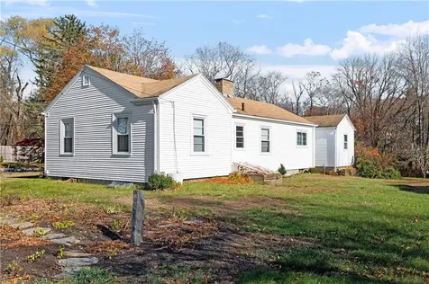 237 Sneech Pond Road Cumberland RI 02864