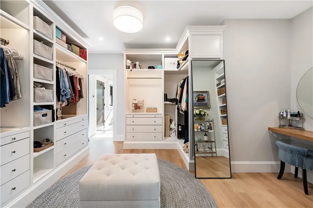 483 Vanderbilt Lane Portsmouth RI 02871