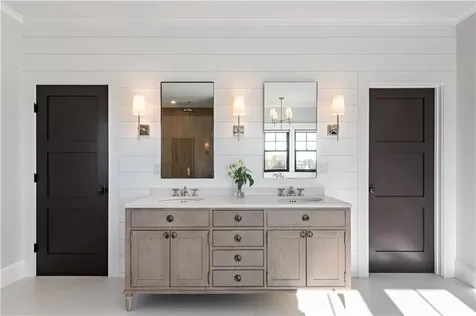 483 Vanderbilt Lane Portsmouth RI 02871