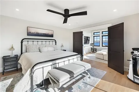483 Vanderbilt Lane Portsmouth RI 02871