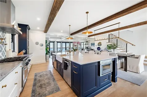 483 Vanderbilt Lane Portsmouth RI 02871