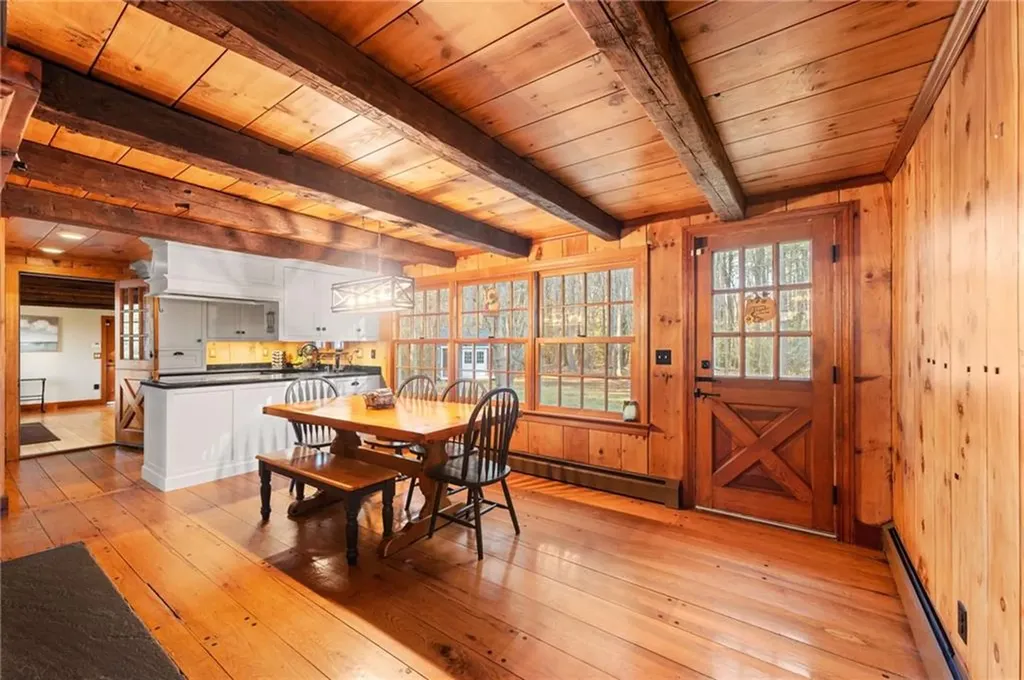 510 Reservoir Road Burrillville RI 02859