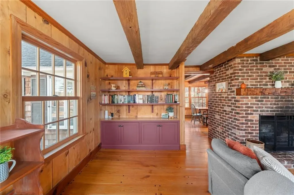 510 Reservoir Road Burrillville RI 02859