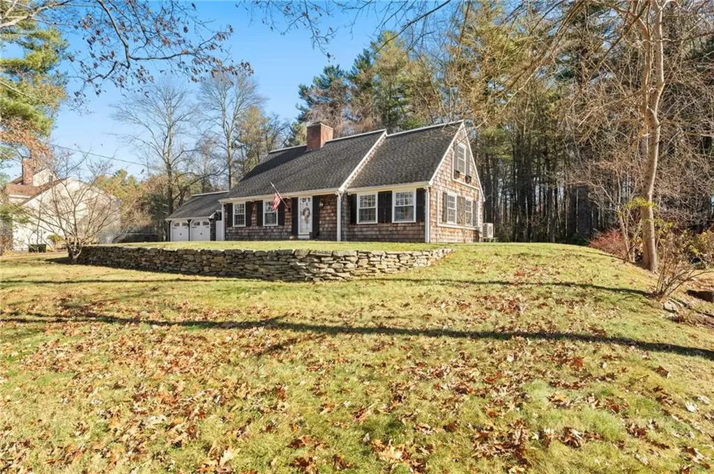 510 Reservoir Road Burrillville RI 02859