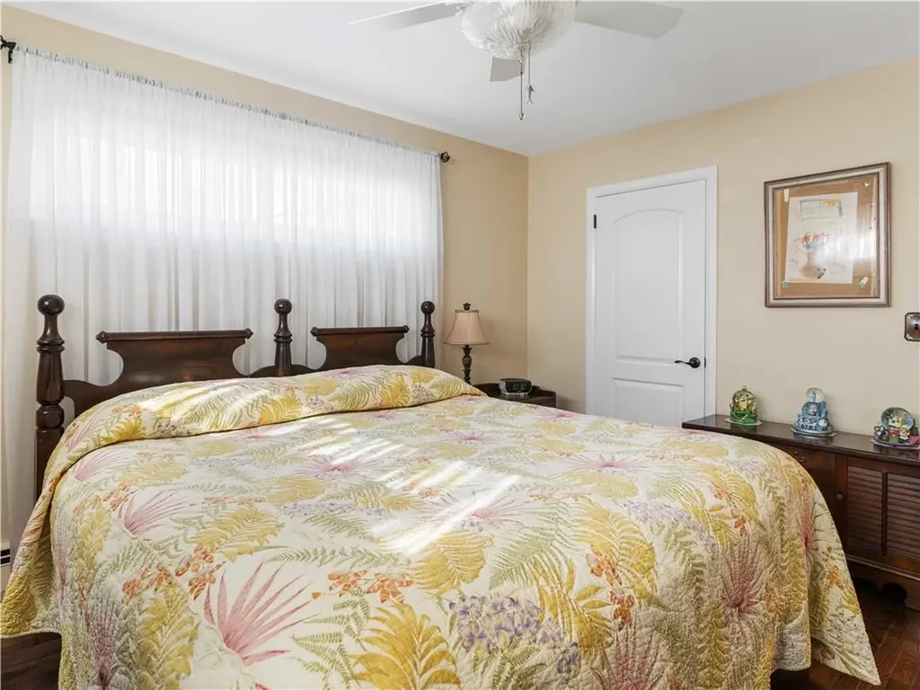 14 Vernon Street Warren RI 02885