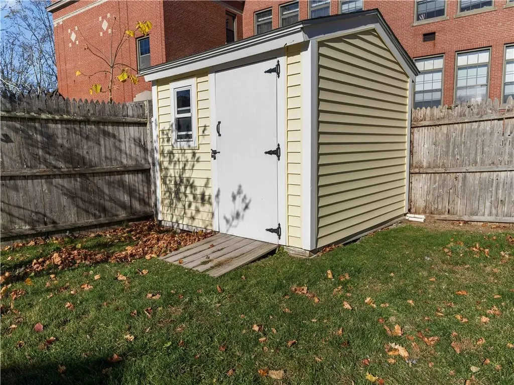 14 Vernon Street Warren RI 02885