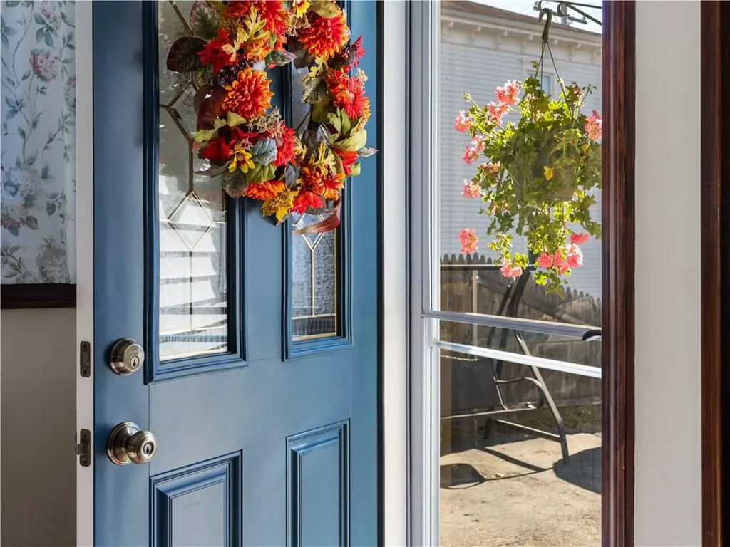 14 Vernon Street Warren RI 02885
