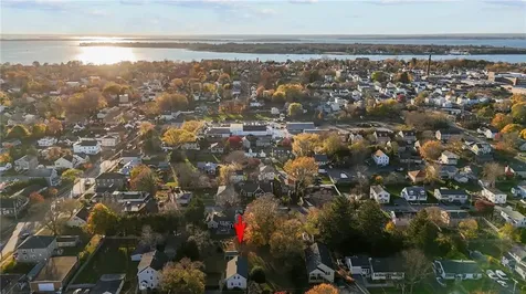 95 Dewolf Avenue Bristol RI 02809