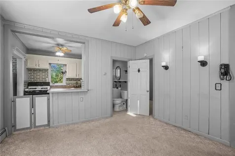 95 Dewolf Avenue Bristol RI 02809