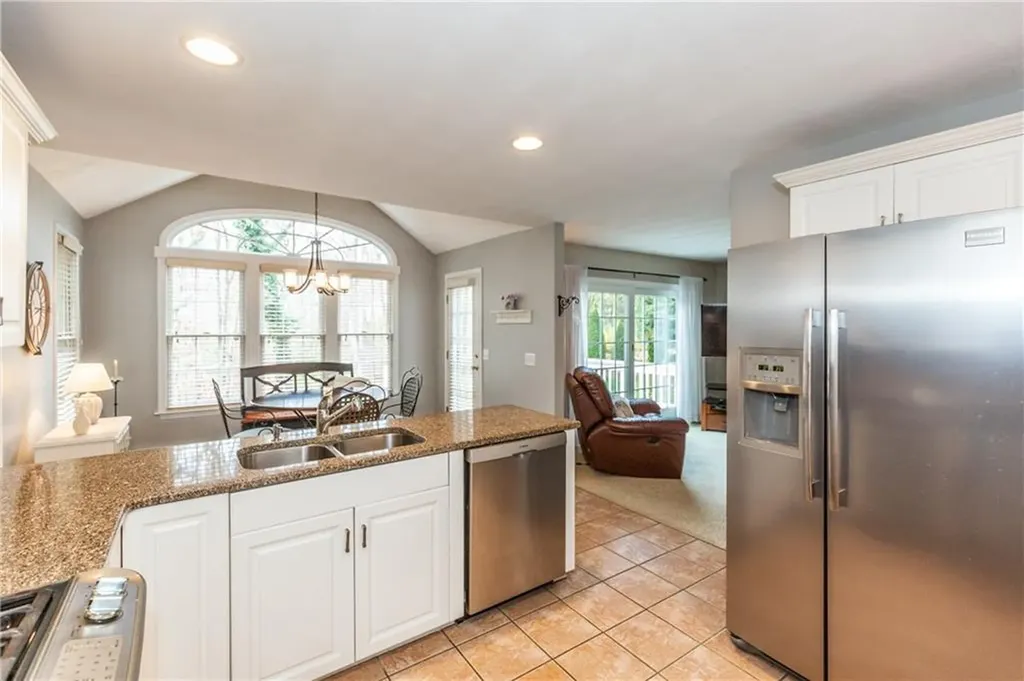 21 Aspen Lane Smithfield RI 02828