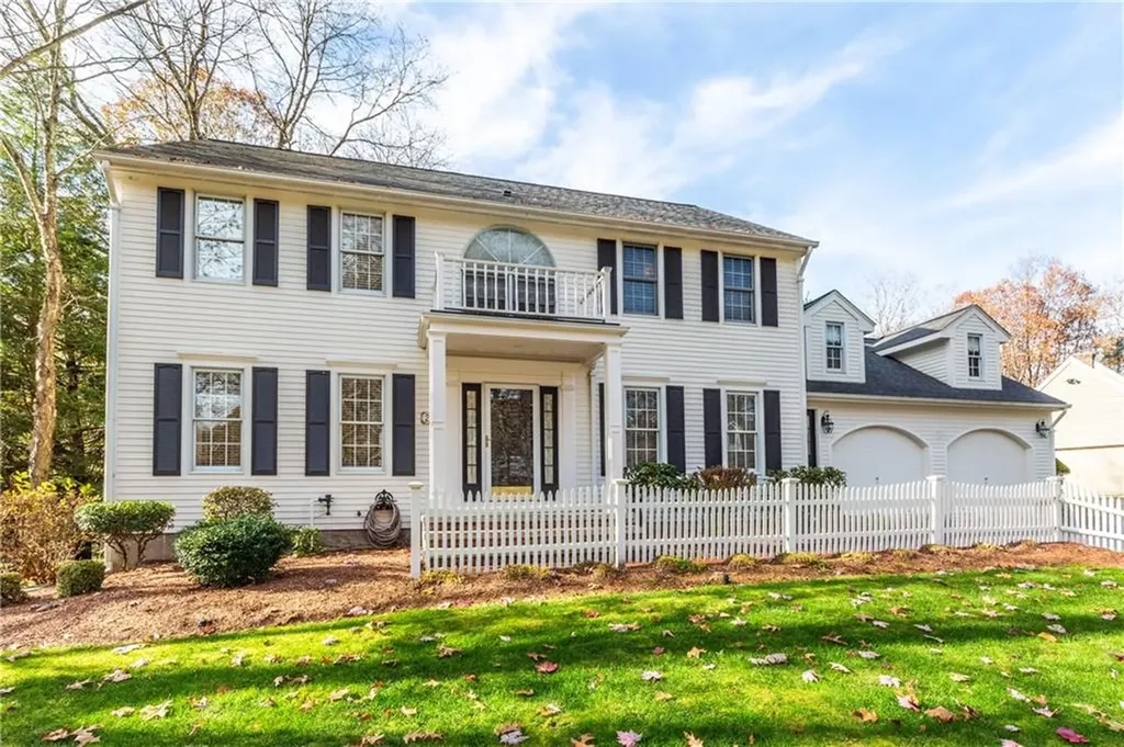 21 Aspen Lane Smithfield RI 02828