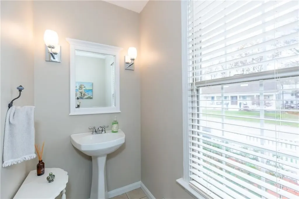 21 Aspen Lane Smithfield RI 02828