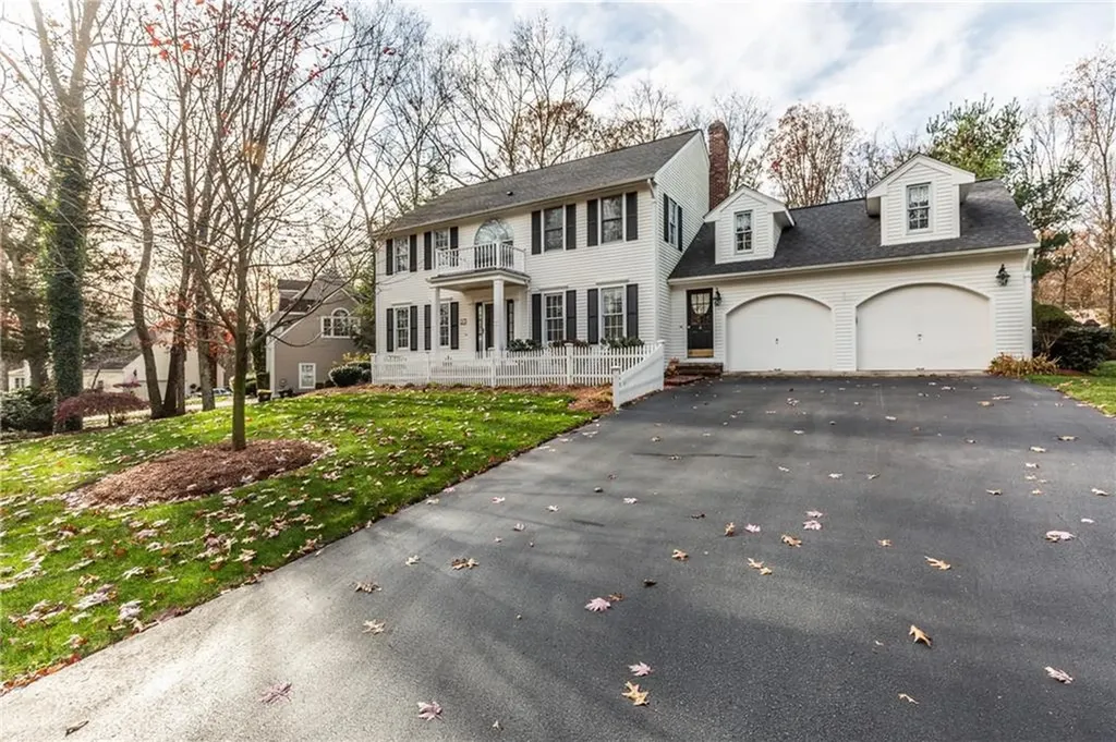 21 Aspen Lane Smithfield RI 02828