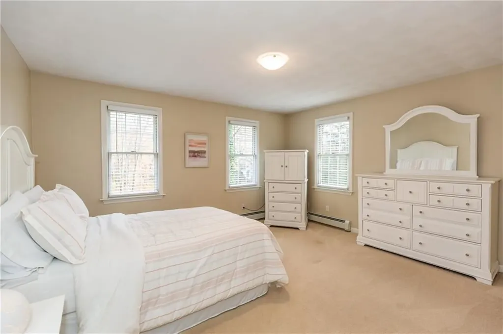 21 Aspen Lane Smithfield RI 02828