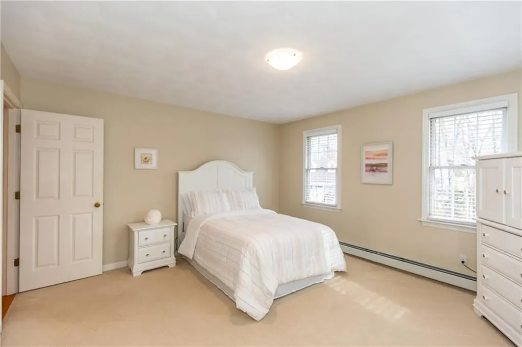 21 Aspen Lane Smithfield RI 02828