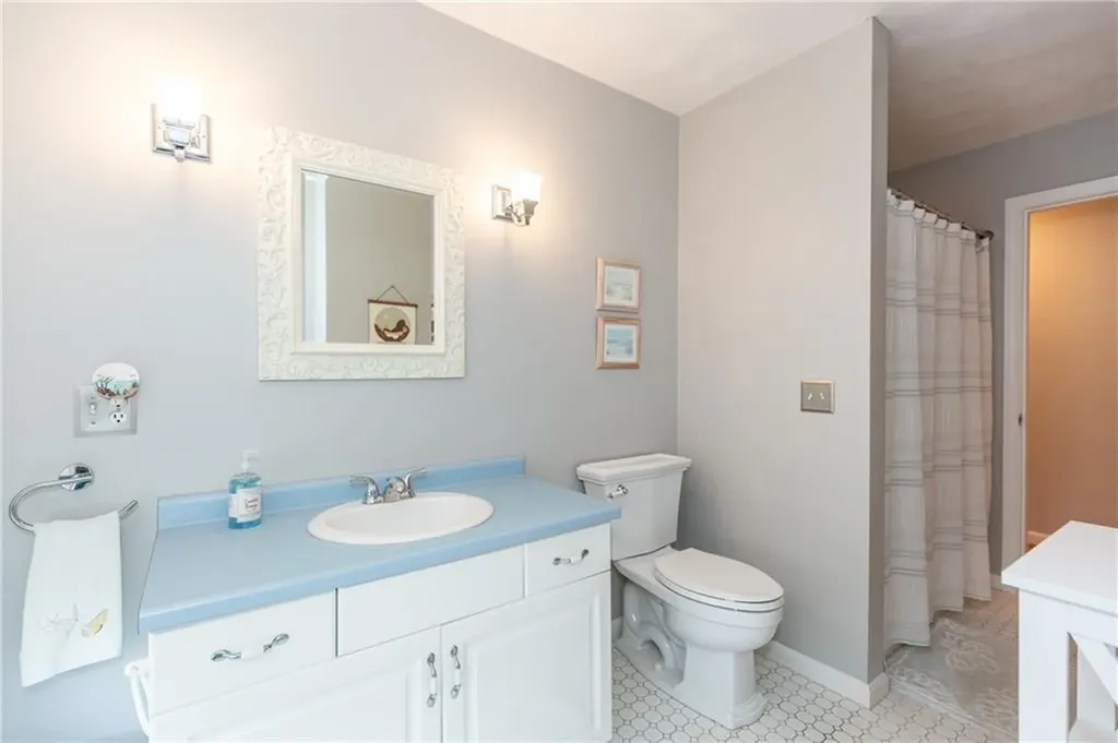 21 Aspen Lane Smithfield RI 02828