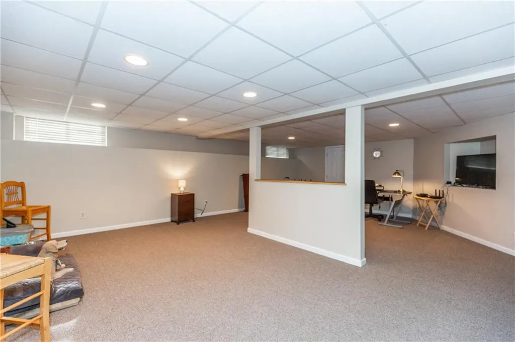 21 Aspen Lane Smithfield RI 02828