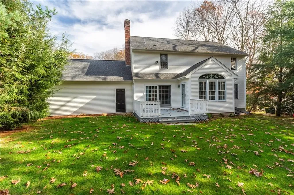 21 Aspen Lane Smithfield RI 02828