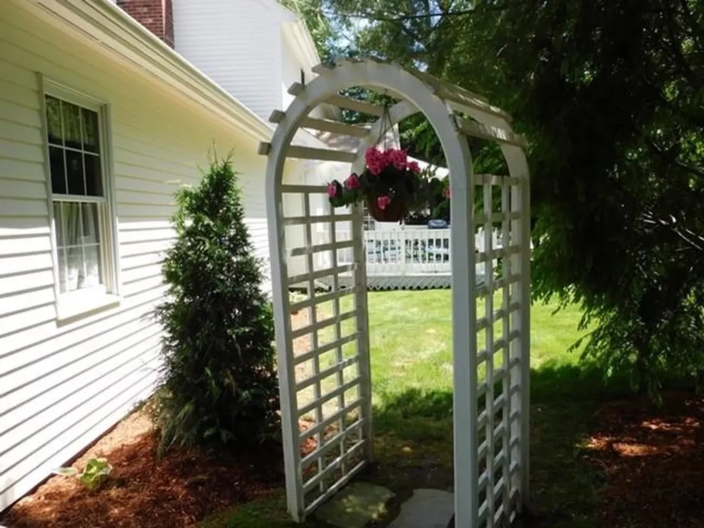 21 Aspen Lane Smithfield RI 02828