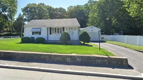 132 Greenville Road North Smithfield RI 02896