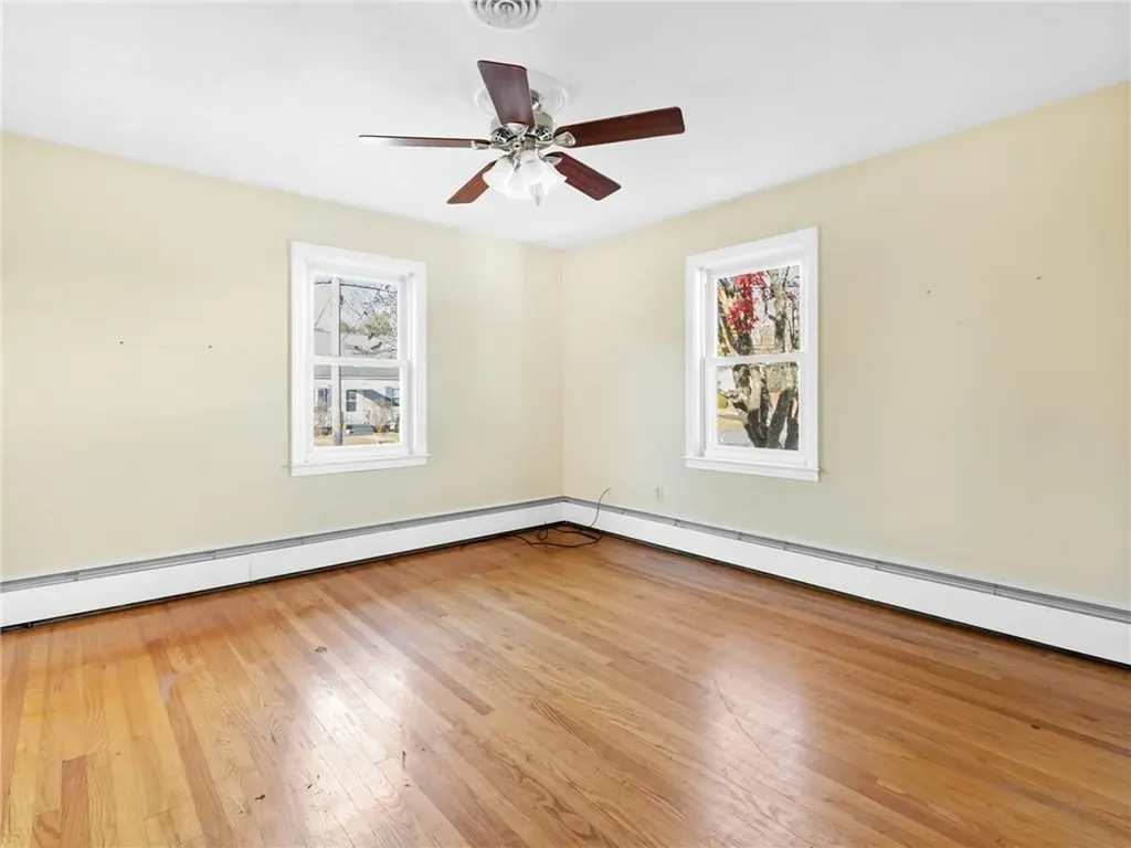 42 Belcourt Avenue North Providence RI 02911