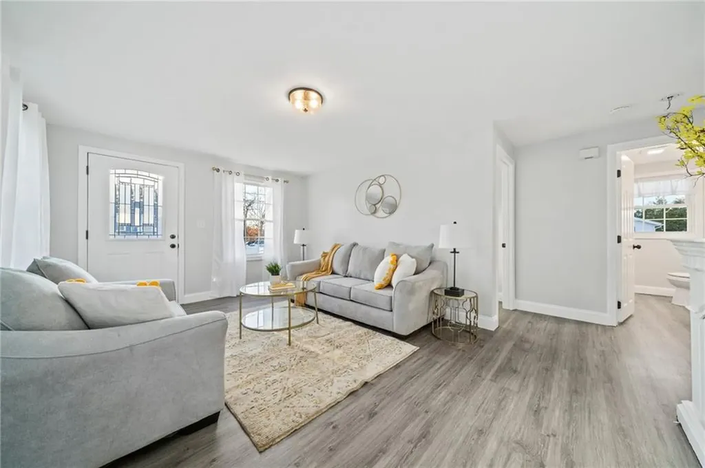 2 Plant Street Cumberland RI 02864