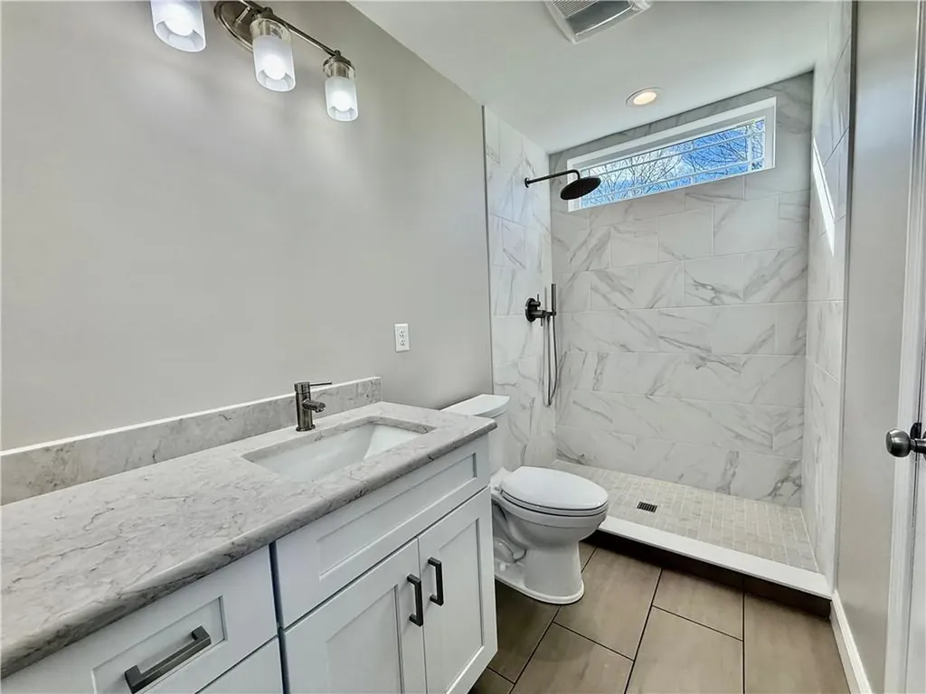 6 Pico Circle Johnston RI 02919